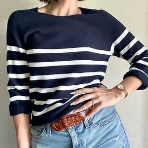 Uniqlo Navy and White Striped Crew Neck Sweater
